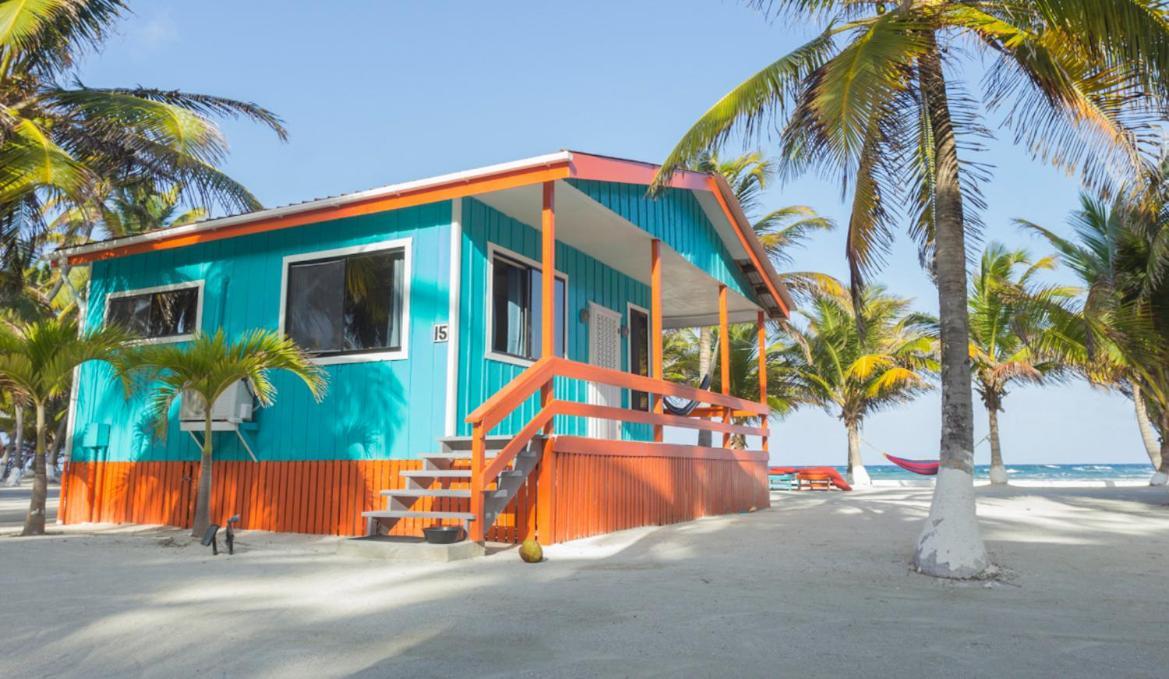 Blue Marlin Beach Resort Dangriga Kültér fotó